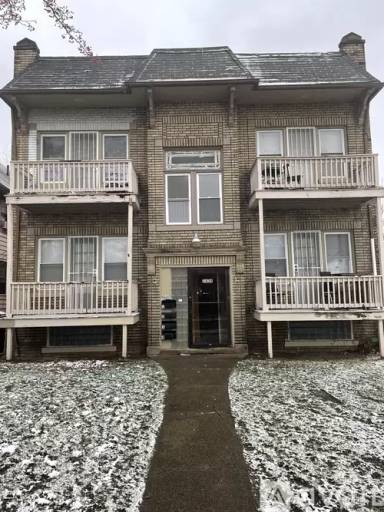 Main picture of 3438 E 140th St