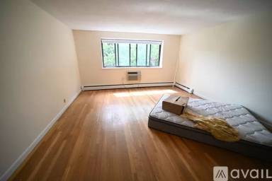 Main picture of 47 Homer Ave