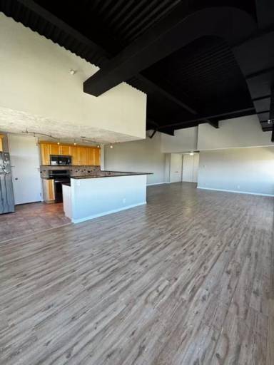 Main picture of 105 N 31st Ave