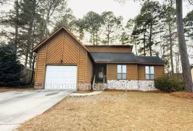Main picture of 446 Wilder Dr