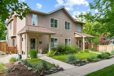 Main picture of 419 S 3rd St W