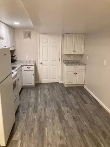 Main picture of 10 Red Maple Ct