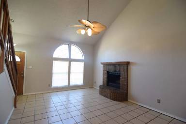 Main picture of 2404 Woodlands Dr