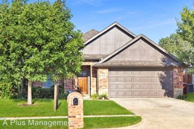 Main picture of 1510 Syracuse Dr