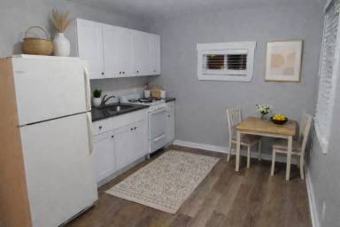 Main picture of 2 Morgan St