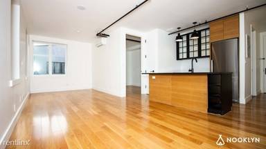 Main picture of 783 Knickerbocker Ave