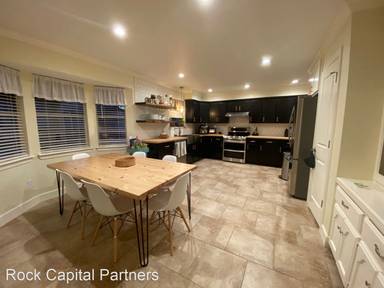 Main picture of 2213 Cowan Pl