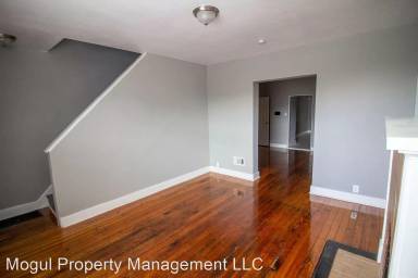 Main picture of 2839 Miami St