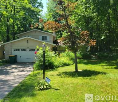 Main picture of 12824 Opalocka Dr