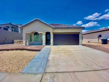 Main picture of 13659 Everingham St
