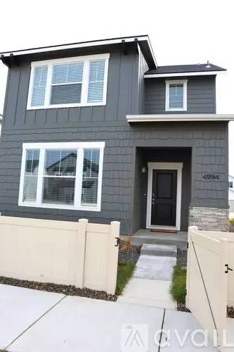 Main picture of 4994 W Milano St