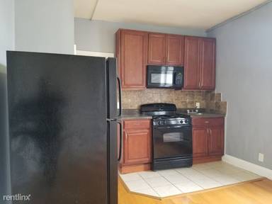 Main picture of 4008 Kennedy Blvd