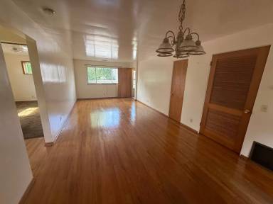 Main picture of 1610 Oakmont St NW