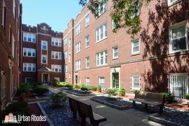 Main picture of 3246 N Clifton Ave