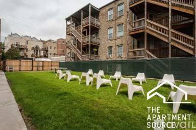 Main picture of 4700 N Racine Ave