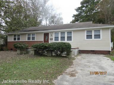 Main picture of 601 Aztee Rd