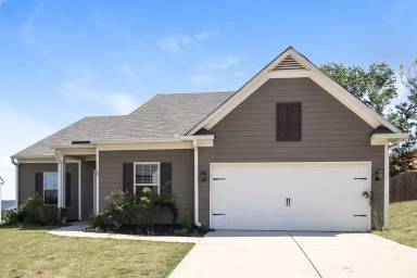 Main picture of 49 Culver Ridge Dr