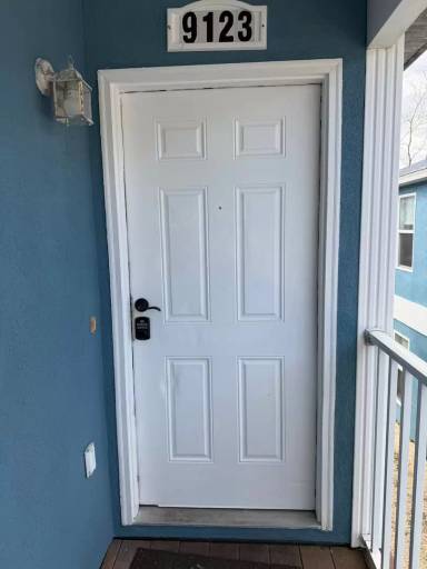 Main picture of 9123 Laird St