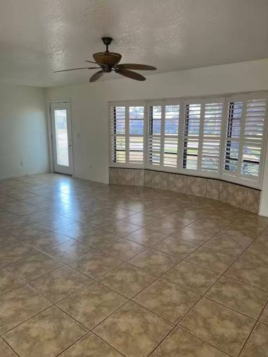 Main picture of 355 Spring Lake Blvd NW
