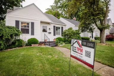 Main picture of 3901 Bellevue Rd