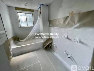 Main picture of 21 Linden St