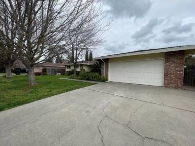 Main picture of 6253 Fennwood Ct