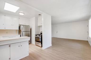 Main picture of 420 Hill St