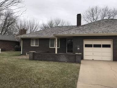 Main picture of 2701 Nottingham Dr
