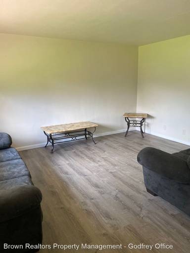 Main picture of 603 W Clay St