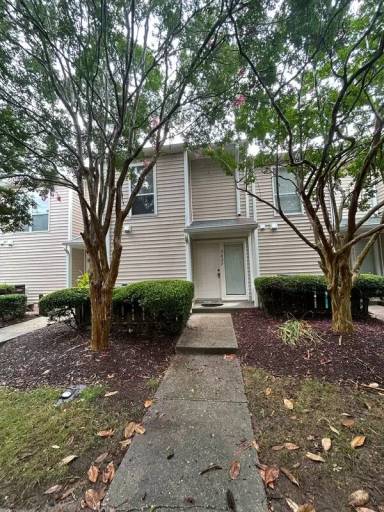 Main picture of 3801 - 3809 Staffordshire Ln