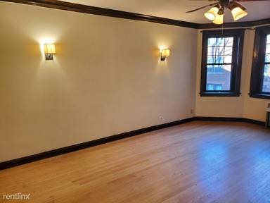 Main picture of 4527 N Wolcott Ave