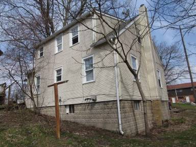Main picture of 375 Water St