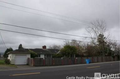 Main picture of 2720 Rohnerville Rd