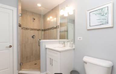 Main picture of 4714 S Calumet Ave