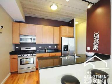 Main picture of SIX30 North Franklin Condos