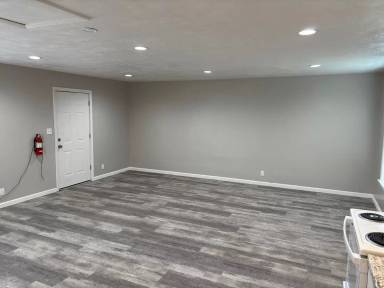 Main picture of 1292 Claremont Ave