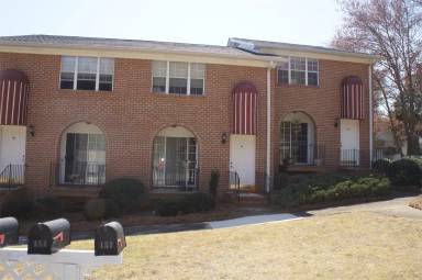 Main picture of 152 Sleepy Creek Dr
