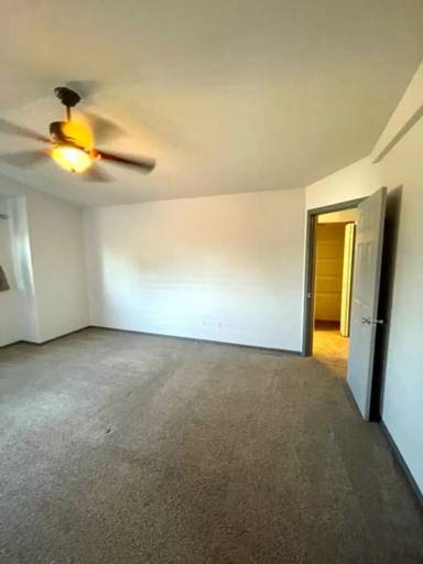 Main picture of 2925 NE Pinnacle Pl