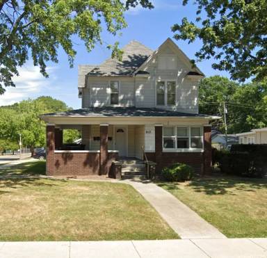 Main picture of 810 N Coler Ave