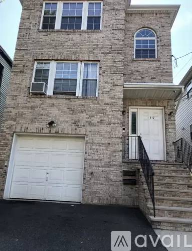 Main picture of 170 Johnson Ave