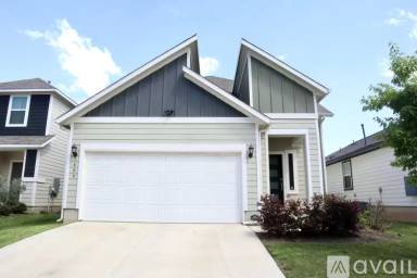 Main picture of 1609 Adobe Walls Way