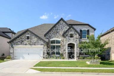 Main picture of 1140 Huckleberry St