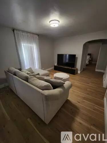 Main picture of 539 Milton Ave
