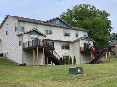 Main picture of 1566 E Gate Dr