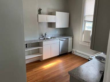 Main picture of 2333 West Clifton Avenue - A3