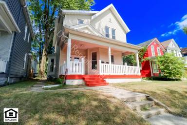 Main picture of 340 W Dewald St