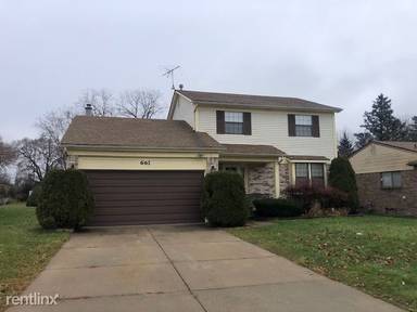 Main picture of 661 Stonehenge Dr