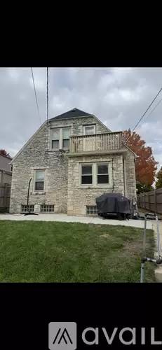 Main picture of 5733 W Fillmore Dr