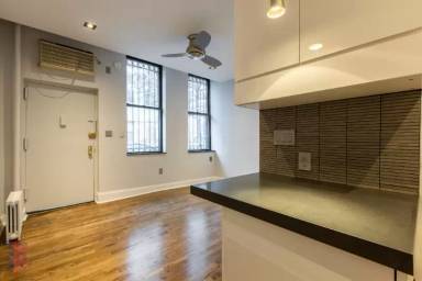 Main picture of 345 8th Ave Apartments