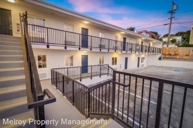 Main picture of 1315 Morena Blvd